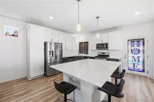 4073 N Quatar Ct, Aurora, CO 80019 - Photo 8