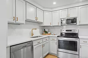 6473 S Havana St, Englewood, CO 80111 - Photo 1