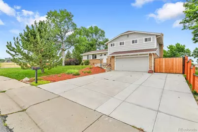 8209 Balsam Way, Arvada, CO 80005 - Photo 2