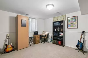 2835 Dahlia St, Denver, CO 80207 - Photo 20