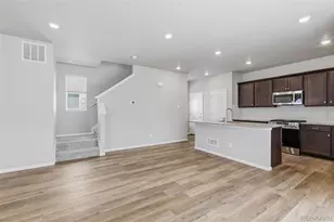 21051 E 63rd Dr, Aurora, CO 80019 - Photo 10