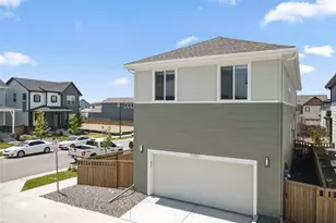 21051 E 63rd Dr, Aurora, CO 80019 - Photo 6