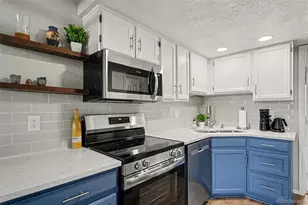 1885 S Quebec Way, Denver, CO 80231 - Photo 2