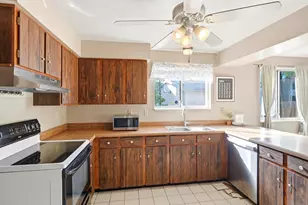 8220 Hoyt Way, Arvada, CO 80005 - Photo 10