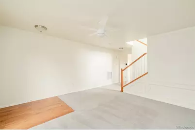 233 S New Castle Way, Aurora, CO 80018 - Photo 6