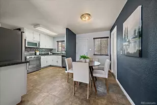 750 Kenton St, Aurora, CO 80010 - Photo 6