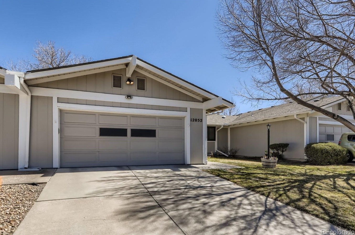 12052 Maple Ave, Denver CO  80012-1267 exterior
