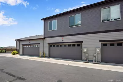 19570 E Sunset Circle, Aurora, CO 80015 - Photo 8