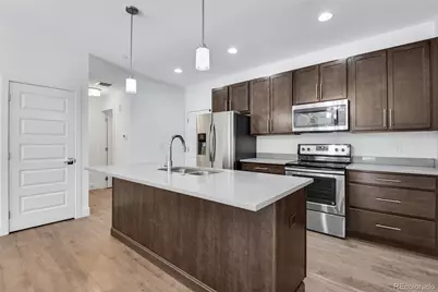 19570 E Sunset Circle, Aurora, CO 80015 - Photo 14