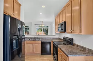 4323 S Jebel Ln, Aurora, CO 80015 - Photo 16