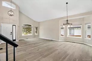 3385 White Oak Ln, Highlands Ranch, CO 80129 - Photo 4