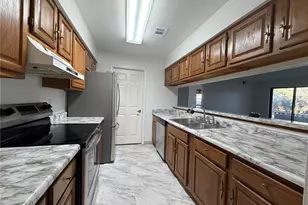 12043 W Cross Dr, Littleton, CO 80127 - Photo 2