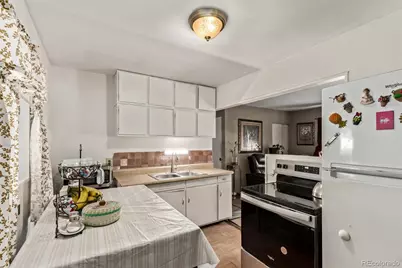 6451 Glencoe Street, Commerce City, CO 80022 - Photo 12