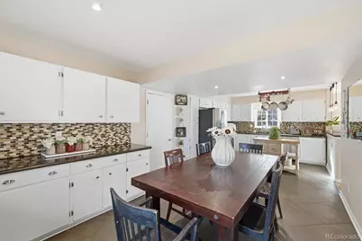 3866 E Long Avenue, Centennial, CO 80122 - Photo 16