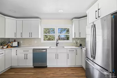 1375 W Hinsdale Drive, Littleton, CO 80120 - Photo 6