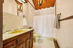 24386 Currant Dr, Golden, CO 80401 - Photo 34