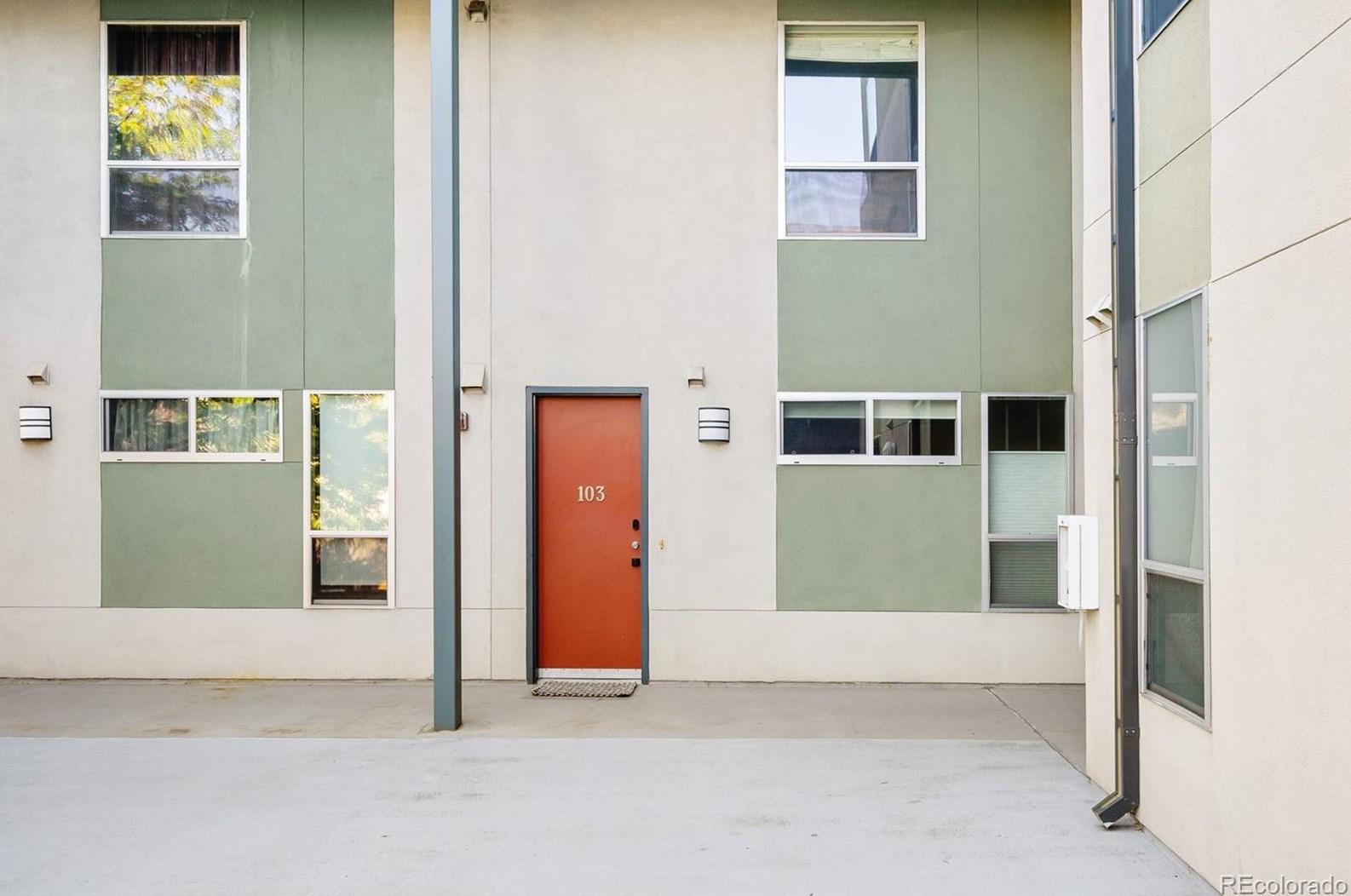 2900 Wyandot St, Denver CO  80211-3821 exterior