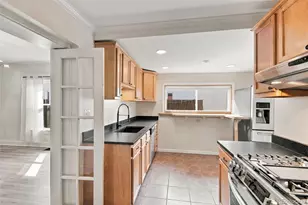 1671 S Grant St, Denver, CO 80210 - Photo 12