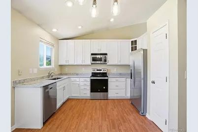 5851 E 118th Place, Thornton, CO 80233 - Photo 10