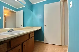10145 W 25th Ave, Denver, CO 80215 - Photo 12