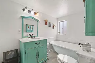 139 Park Ave, Fort Lupton, CO 80621 - Photo 12