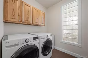 3027 Lawrence St, Denver, CO 80205 - Photo 16