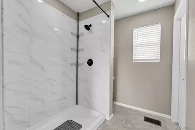 27922 E 10th Drive, Aurora, CO 80018 - Photo 24