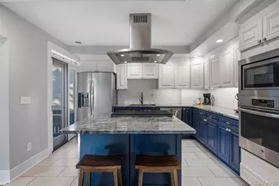 800 Steele Street, Denver, CO 80206 - Photo 10