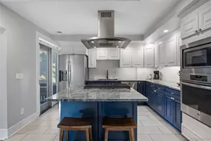 800 Steele St, Denver, CO 80206 - Photo 10