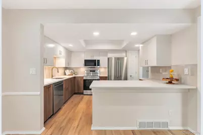 5916 E Briarwood Circle, Centennial, CO 80112 - Photo 12