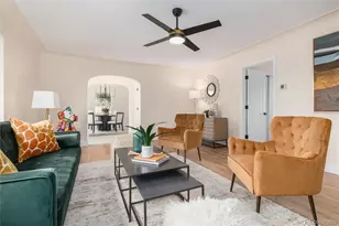 2015 Monaco Pkwy, Denver, CO 80207 - Photo 16