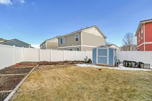 5556 Flanders Way, Denver, CO 80249 - Photo 24