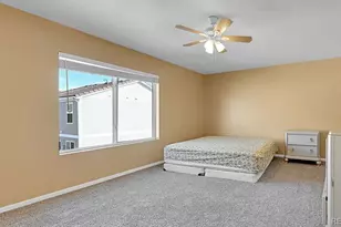 5556 Flanders Way, Denver, CO 80249 - Photo 20