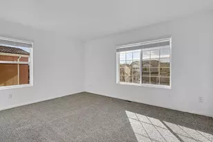 5556 Flanders Way, Denver, CO 80249 - Photo 14