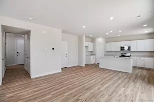 42591 Kinloch Trl, Elizabeth, CO 80107 - Photo 6