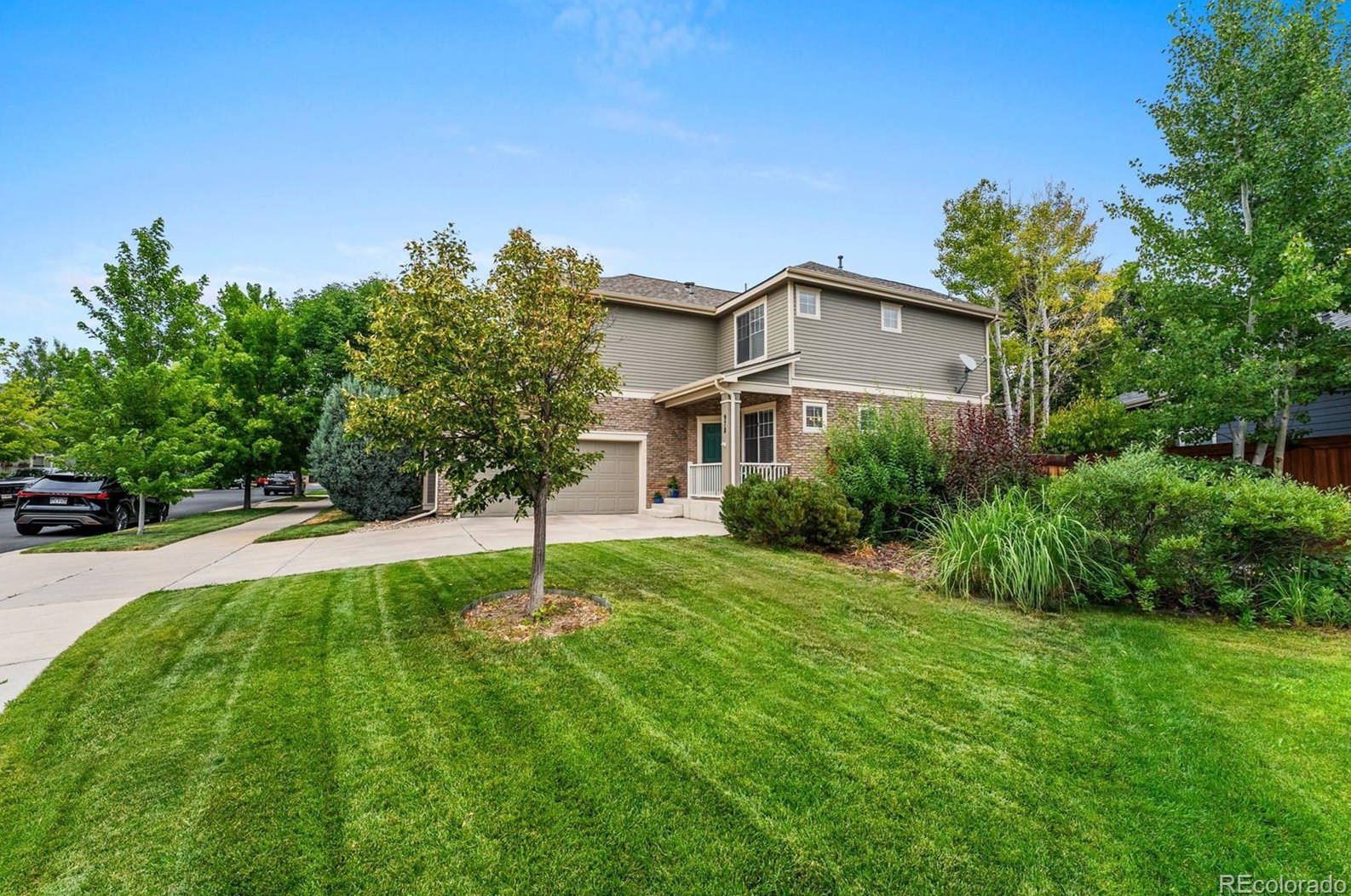 978 Tamarac St, Denver, CO 80230-6426