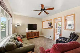 6460 Glencoe St, Commerce City, CO 80022 - Photo 6