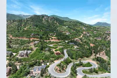 975 Crystal Park Road, Manitou Springs, CO 80829 - Photo 36