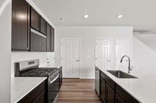 1600 Riverplace Dr, Windsor, CO 80550 - Photo 12