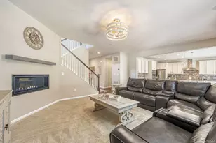 4647 Gray Wolf Ln, Castle Rock, CO 80104 - Photo 8