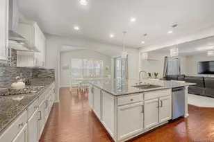 4647 Gray Wolf Ln, Castle Rock, CO 80104 - Photo 4