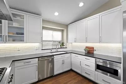 9570 Brook Hill Lane, Lone Tree, CO 80124 - Photo 6