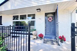 555 Everett St, Lakewood, CO 80226 - Photo 2