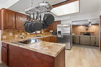 241 E 105th Avenue, Northglenn, CO 80233 - Photo 12