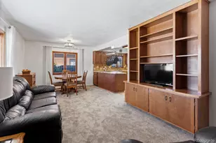 241 E 105th Ave, Northglenn, CO 80233 - Photo 4