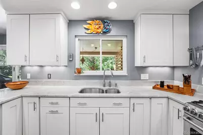 6127 S Coventry Lane, Littleton, CO 80123 - Photo 4