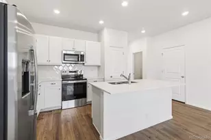 24246 E 53rd Dr, Aurora, CO 80019 - Photo 12