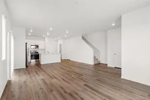 24246 E 53rd Dr, Aurora, CO 80019 - Photo 8