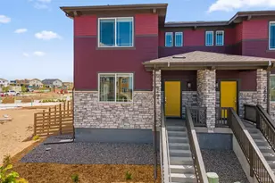 24246 E 53rd Dr, Aurora, CO 80019 - Photo 2