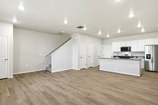 1596 Riverplace Dr, Windsor, CO 80550 - Photo 4